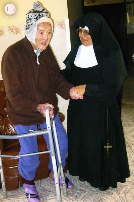 Help for the life and apostolate of 212 religious sisters in Bolivia and Peru