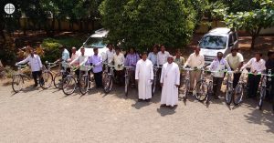 Historia de éxito: 30 bicicletas para catequistas en la India