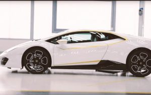 Over 700.000 € in the auction of the LAMBORGHINI donated to Pope Francis