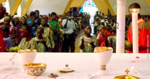 Respuesta a la crisis en la República Centroafricana: “Los peligros de la vida no podrán impedir jamás que la Iglesia prospere y prolifere”.