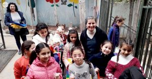 Samia Syiej, religiosa en Siria: “La catequesis está ayudando a curar las heridas espirituales de la guerra”