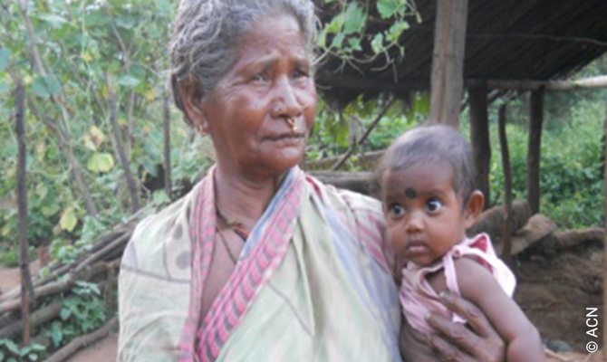 Ayuda para ancianos y enfermos en la provincia de Rourkela.