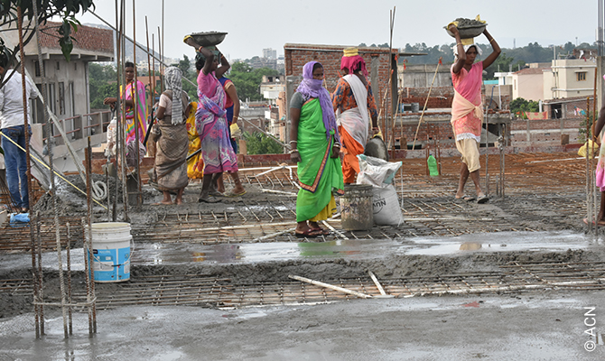 Costruzione di una cappella a Prerna Sadan, Ranchi.