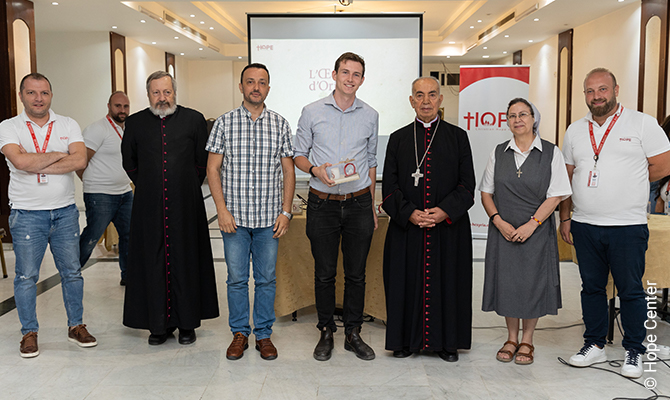 El centro para programa ayuda de microproyectos tiene su sede en Bab Touma, histórico barrio cristiano de Damasco, frente a la catedral católica melquita de Nuestra Señora de la Dormición.