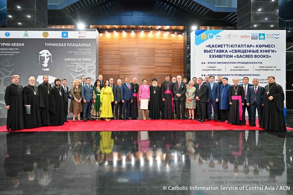A ceremonial opening of the international exhibition “The Shroud of Turin” took place at the Palace of Peace and Reconciliation in the capital