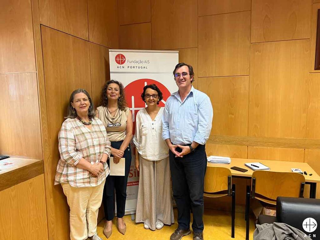 Maria João Gagliardini Graça, Catarina Bettencourt Martins (directora nacional de AIN Portugal); Maria do Rosário Almeida e Sousa; y Felix Lungu, de AIN Portugal.
